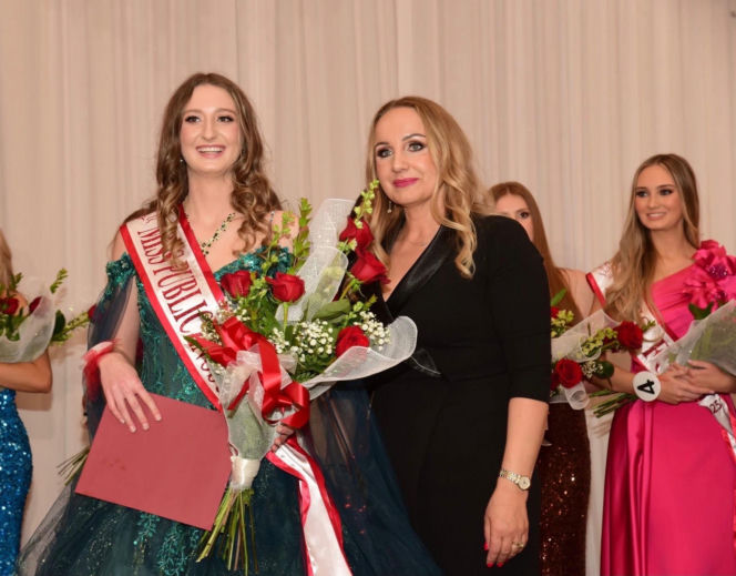 Ewa Rumińska o wyborach Królowej Parady 3 Maja w Chicago