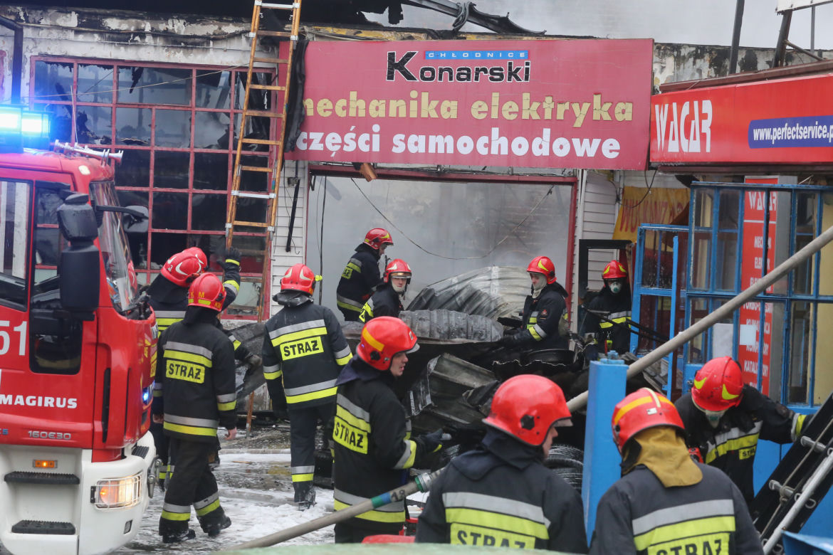 Pożar warsztatu samochodowego przy ul Racławickiej
