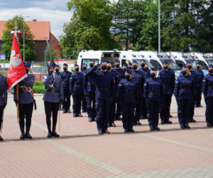 Kujawsko-pomorska lista płac. Jak zarabiają policjanci w województwie? Te kwoty SZOKUJĄ