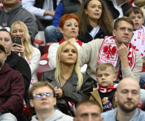 Kibice na meczu Polska - Rumunia. Znajdź się na zdjęciach z Narodowego!