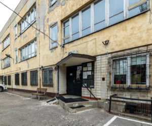 Dawna szkoła powszechna na Słomińskiego 1 w Warszawie