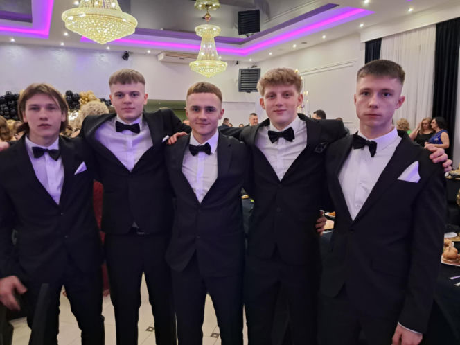 Studniówka 2026 Zespołu Szkół Zawodowych nr 3 w Starachowicach