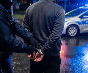 W trakcie sprzeczki odgryzł ucho. 46-latek trafił do aresztu