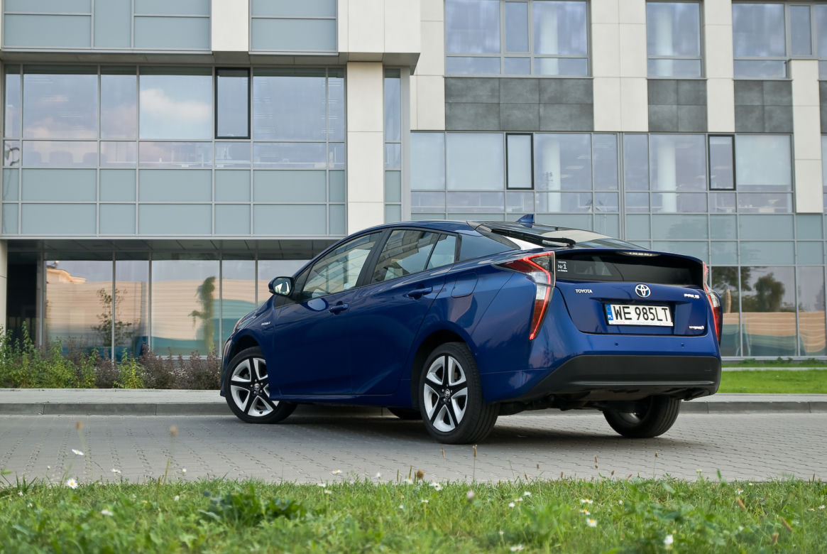 Toyota Prius IV