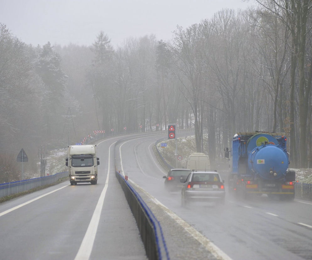 Barierki na S17 przeszkadzają kierowcom