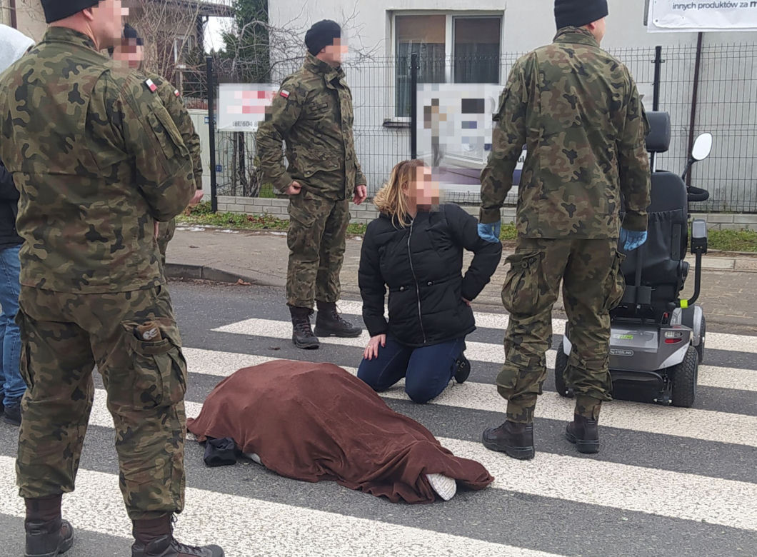  Siedleccy żołnierze uratowali panią Marię
