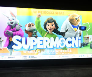 Premiera Supermocni