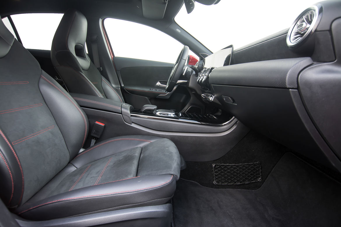 Mercedes-Benz A200 AMG Line