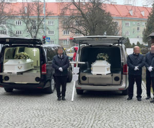 Pogrzeb Weroniki i Sebastiana. Ostatnia droga rodzeństwa