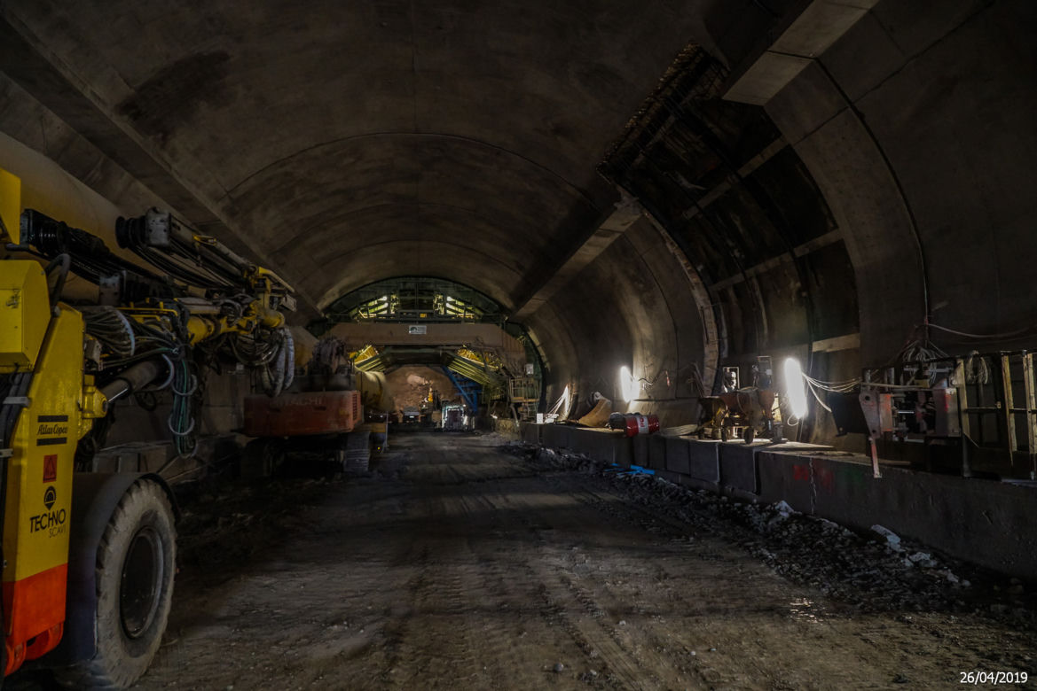 Tak powstaje najdłuższy tunel w Polsce. Będzie miał ponad 2 kilometry długości!