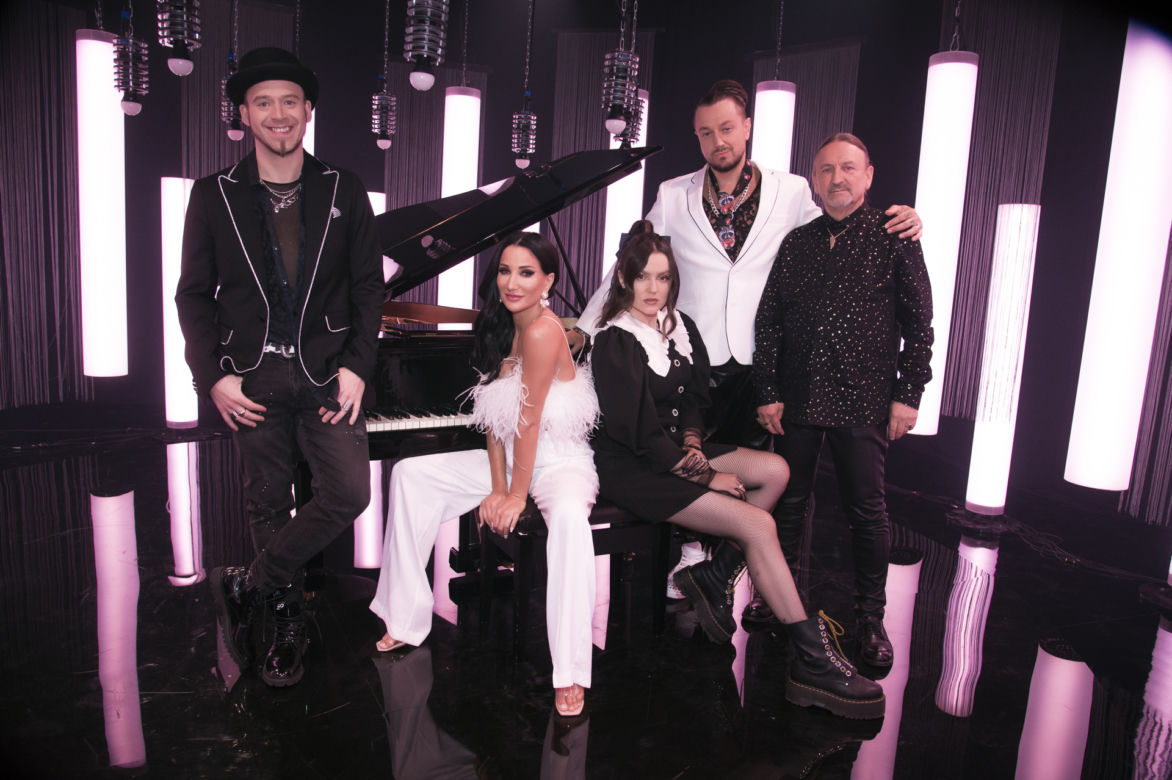 Viki Gabor szczerze o nowej trenerce "The Voice Of Poland". Roxie Węgiel i Dawid Kwiatkowski też mają swoje zdanie!