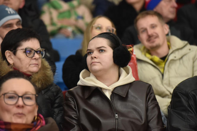 KH Energa Toruń - Unia Oświęcim 2:1! Zdjęcia kibiców i zawodników obu drużyn