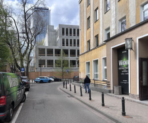 Plebania na zlikwidowanym cmentarzu Świętokrzyski w Warszawie