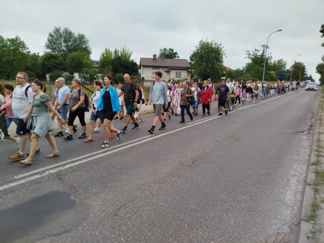 Siedleccy pielgrzymi są już w drodze na Jasną Górę. 46. pielgrzymka piesza z Siedlec do Częstochowy wyruszyła 2 sierpnia