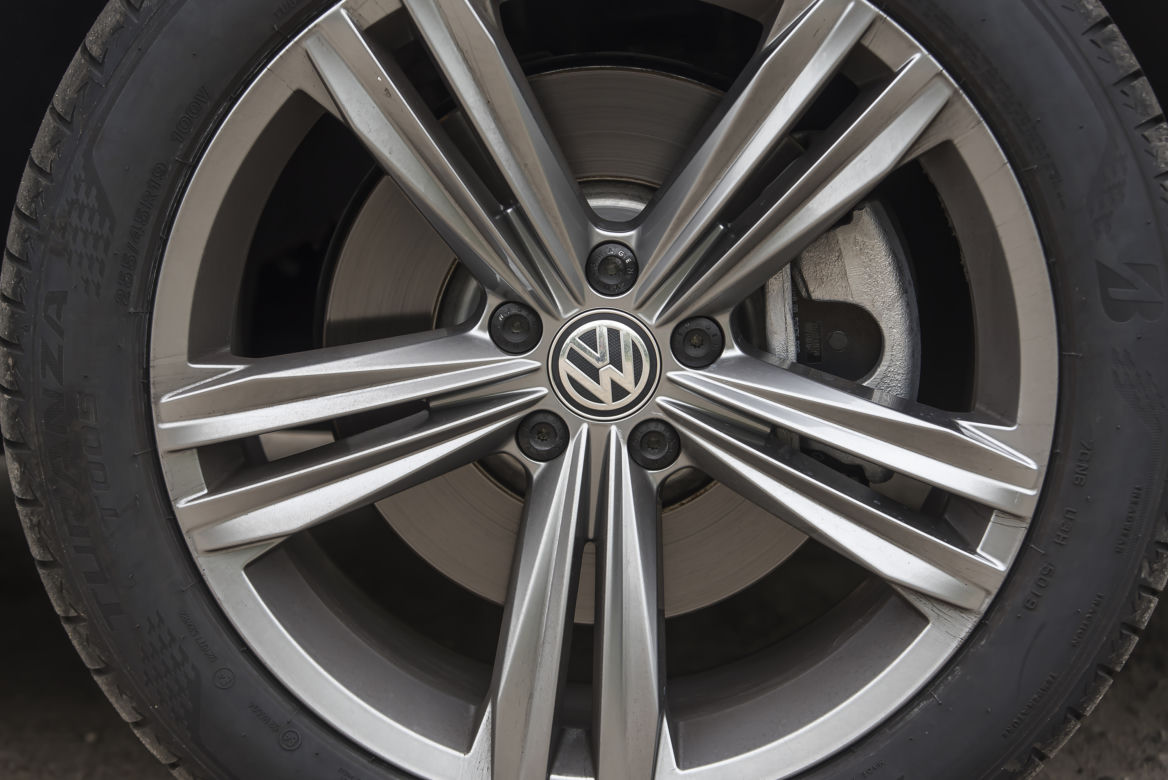Volkswagen Tiguan 2.0 TSI 230 KM DSG7 4MOTION R-Line
