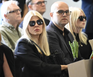 Politycy i dziennikarze na pogrzebie Andrzeja Morozowskiego