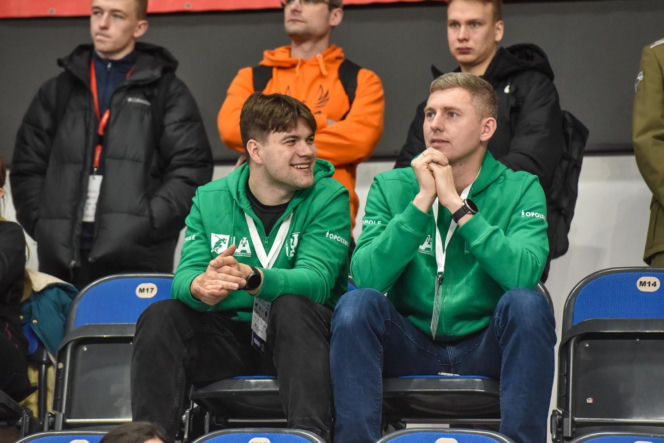 Halowe mistrzostwa Polski w Kujawsko-Pomorskiej Arenie Toruń. Zdjęcia kibiców i zawodników