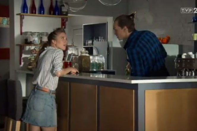 M jak miłość, odcinek 1325, Agnieszka (Ina Sobala), Radek (Tomasz Włosok)