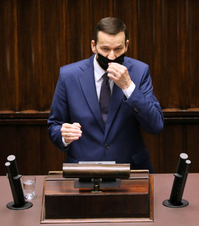 Premier w Sejmie o walce z koronawirusem