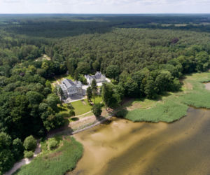 Pałac Manowce w Trzebieradzu