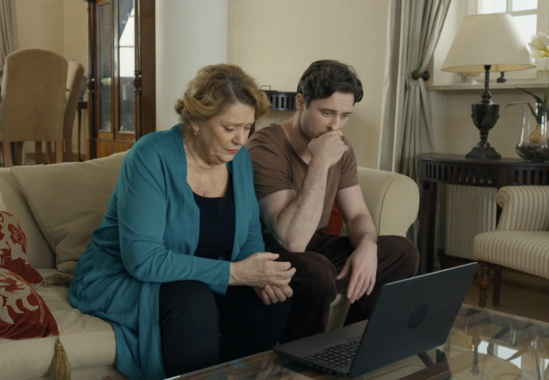 Barwy szczęścia odc. 3201. Józefina Rawiczowa (Elżbieta Jarosik), Cezary (Marcel Opaliński)