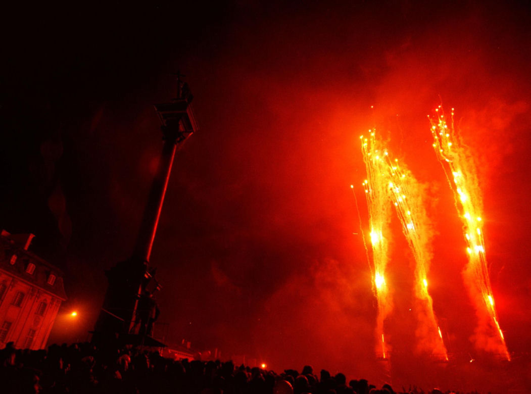 Takie Sylwestry już nie wrócą. Tak świętowano Nowy Rok w latach 2000