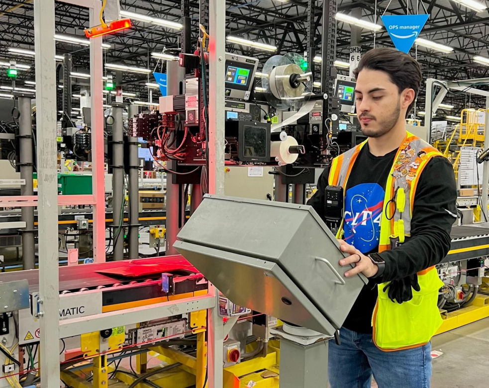 Praca w magazynie Amazon