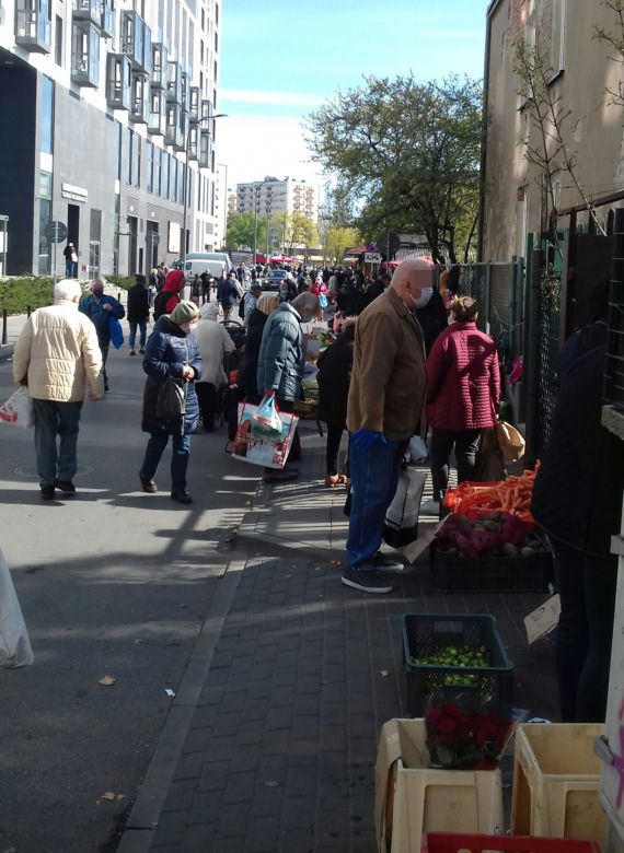 Bazar przy rondzie Wiatraczna 