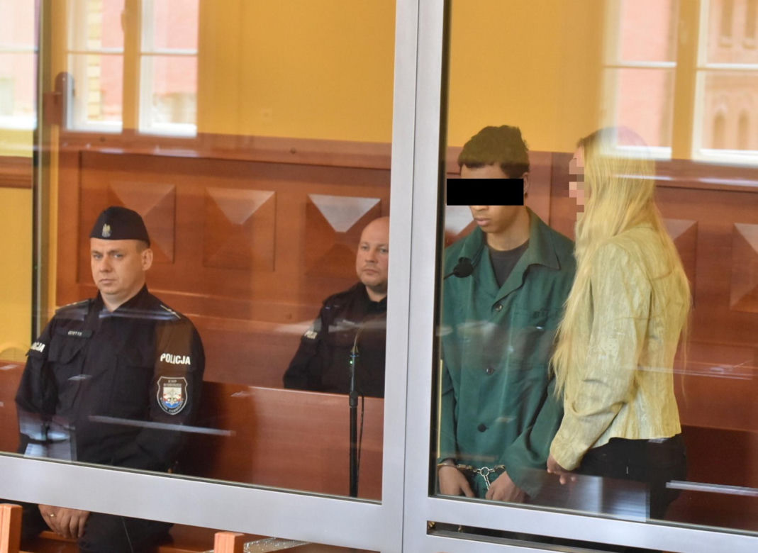 Początek procesu Wenezuelczyka. Koszykarz i ojciec małego dziecka zamordował Klaudię