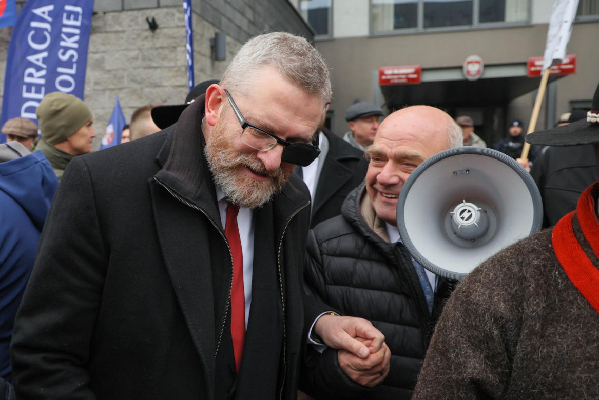 Grzegorz Braun po rozprawie