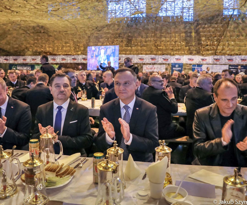Prezydent Duda pił piwo w towarzystwie Kukiza: Hmmmm... Męski wieczór. Są ZDJĘCIA