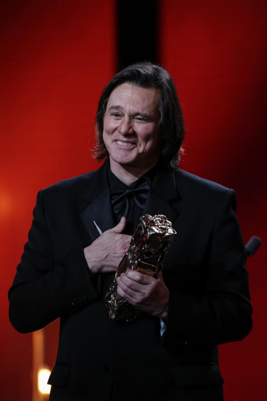 Jim Carrey ma nową twarz! Fani w szoku