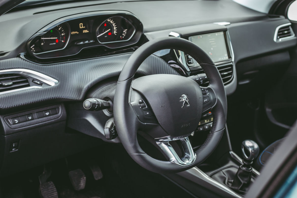 Peugeot 2008 1.2 PureTech 130 KM MT6