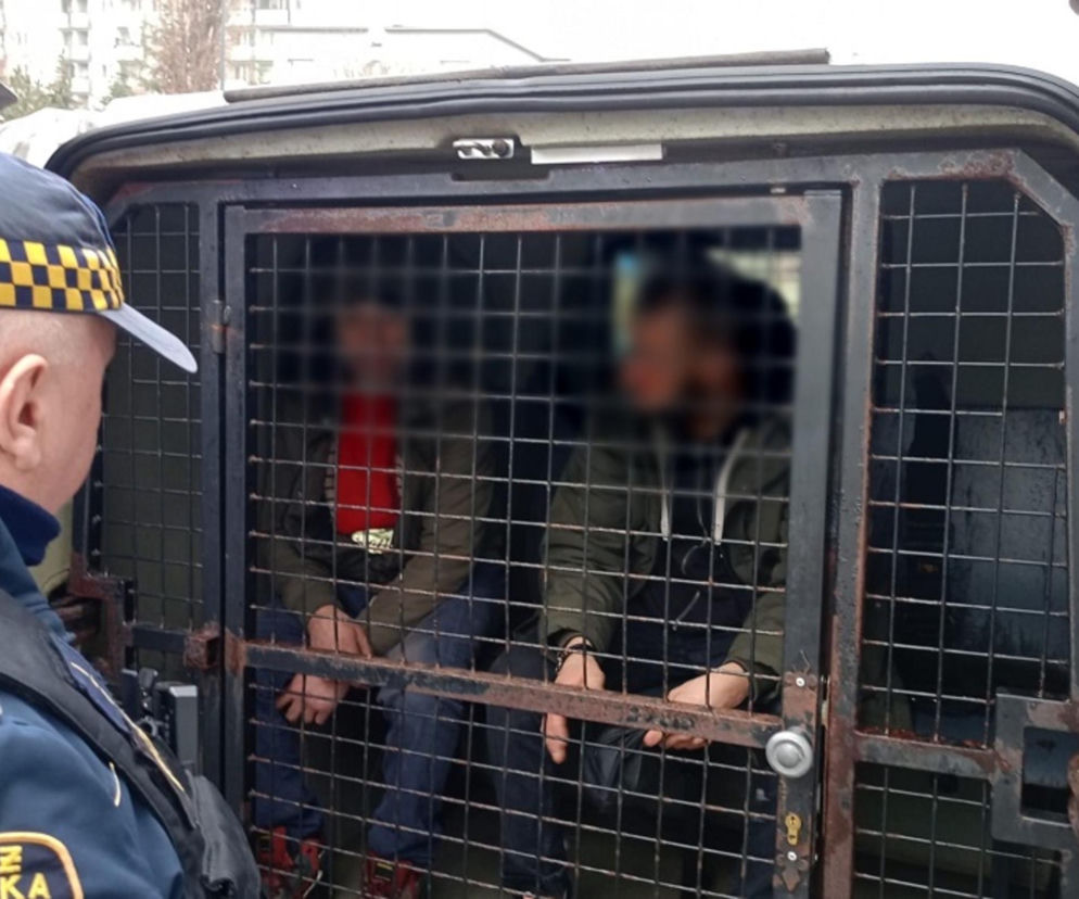 Wybili dziurę w warszawskim zabytku. Chcieli dostać się za potrzebą