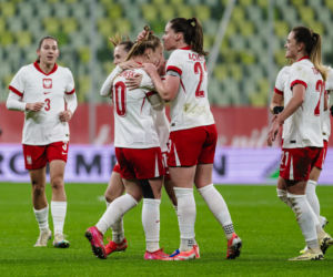 Polska - Słowenia: Najwierniejsi kibice wspierali reprezentację Polski kobiet. Dużo zdjęć z Gdańska