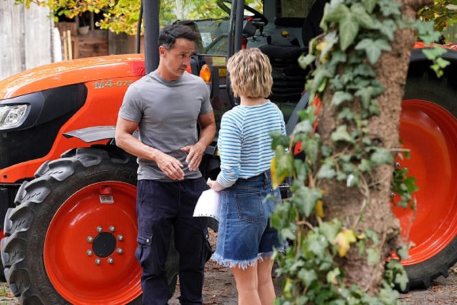 Barwy szczęścia, odcinek 3299. Mariusz (Rafał Cieszyński), Janka (Oliwia Drożdżyk)