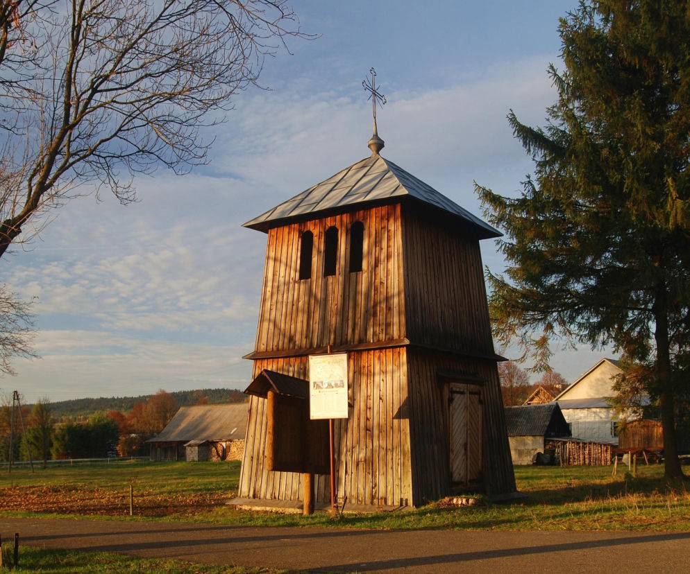 To jedna z najmniejszych wsi w Małopolsce. Jest w niej tylko 100 domów, kiedyś było dwa razy więcej