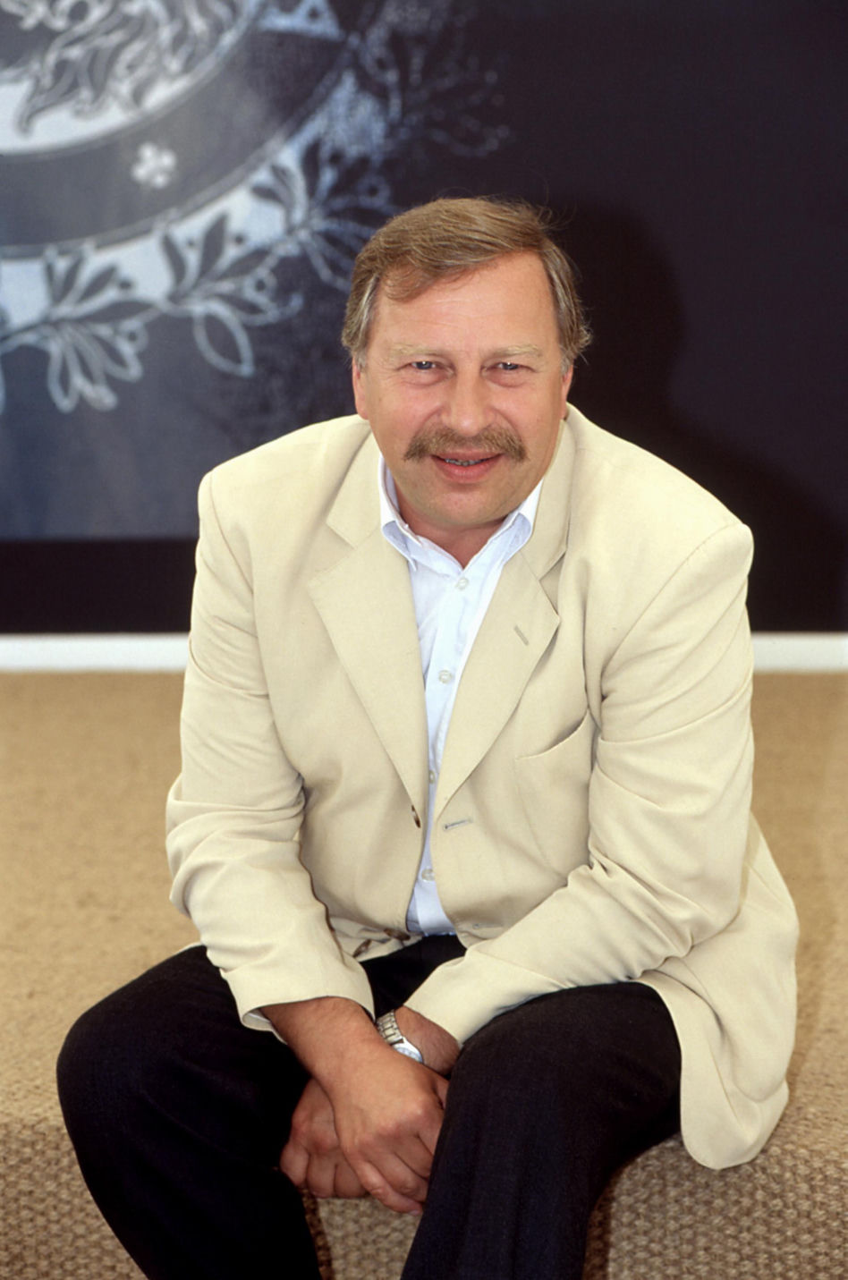 Jerzy Stuhr przed śmiercią nie chciał rozmawiać z księdzem