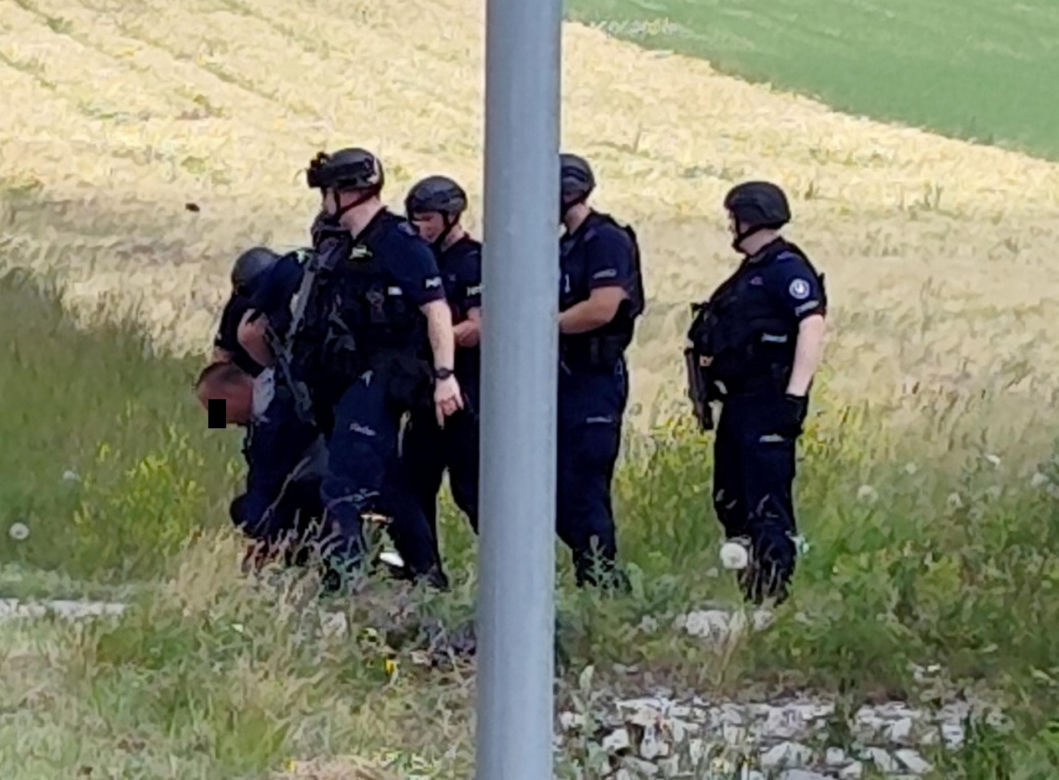 Zatrzymanie Dariusza R. po zbrodni w Mierzawie