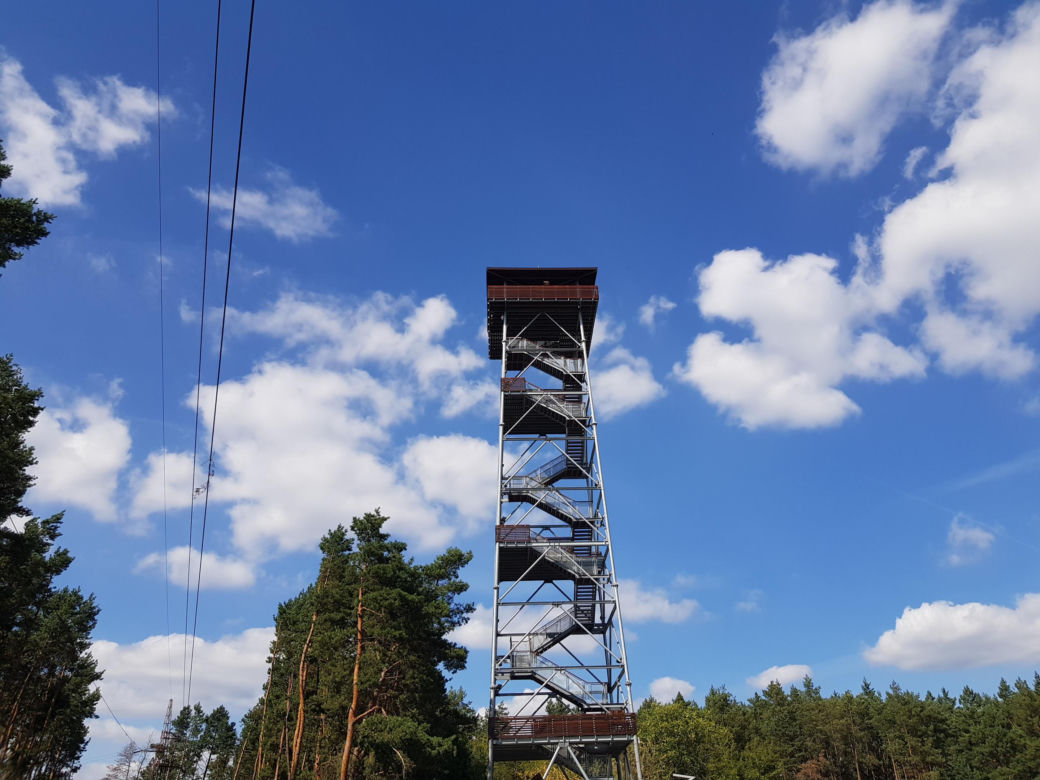 Wieża widokowa w Uhowie. To najwyższa wieża na Podlasiu [ZDJĘCIA]