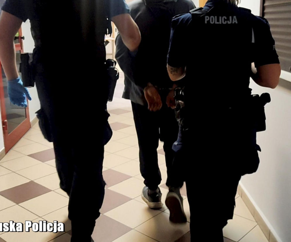 Pasażer pobił konduktorkę