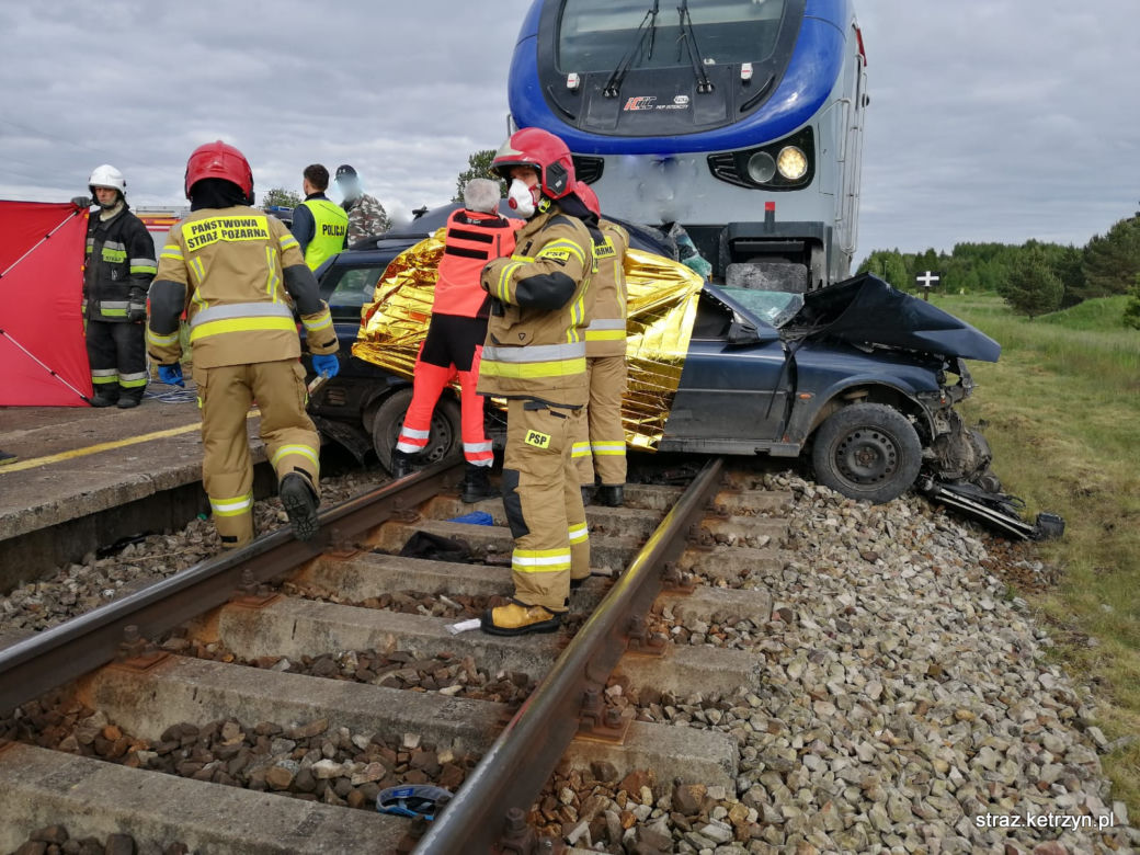 Martiany. Tragiczny wypadek na torach. Nie żyją trzy osoby. Stan chłopca bardzo ciężki