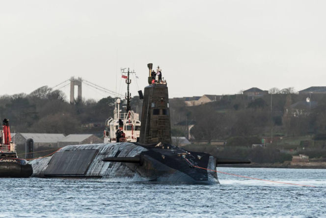 Czy Wielka Brytania stworzy własny, niezależny arsenał nuklearny? Odpowiedź na nieprzewidywalność USA