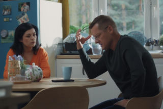 M jak miłość, odcinek 1918. Kinga (Katarzyna Cichopek), Piotrek (Marcin Mroczek)