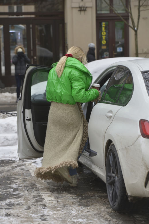 Margaret jeździ BMW serii 3 G20