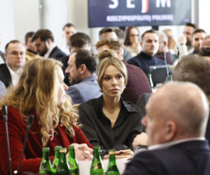 Niebywałe, do czego poseł PiS porównał strzelanie petardami. Doda aż złapała się za głowę! Szok