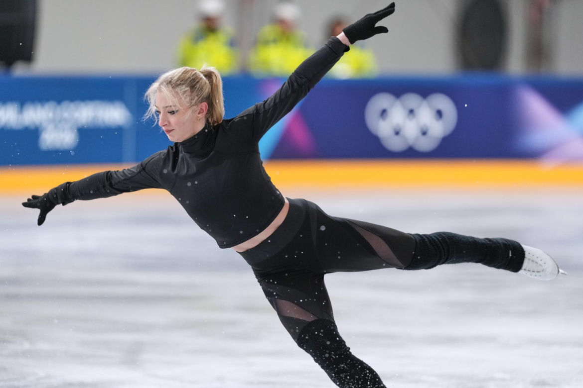 Amber Glenn zdobyła złoto dla USA, musiała zrezygnowac z mediów przez fanatyków Trumpa
