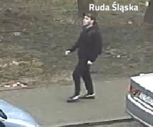 Poszukiwani sprawcy pobicia w Rudzie Śląskiej. Rozpoznajesz ich? [ZDJĘCIA]