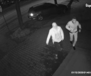 Zabrze: Zdemolowali sklep w centrum miasta. Policja prosi o pomoc w ustaleniu ich tożsamości [ZDJĘCIA]