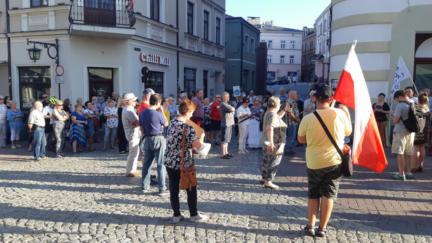 "Wolne media!". Mieszkańcy Tarnowa wyszli na ulicę 